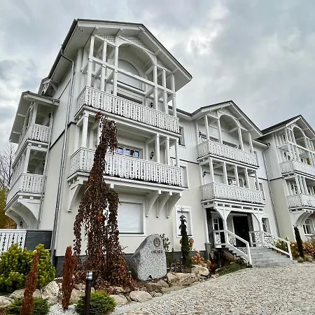 Dolina Wikingow Urnes 07 아파트