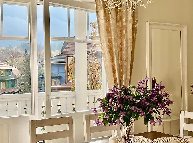 Dolina Wikingow Urnes 07 شقة شكلارسكا بوريبا